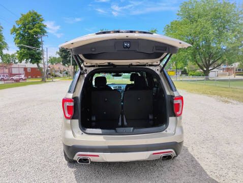 2017 Ford Explorer Platinum