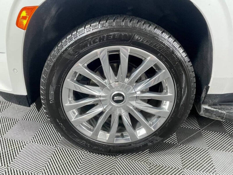 2022 Cadillac Escalade Premium Luxury