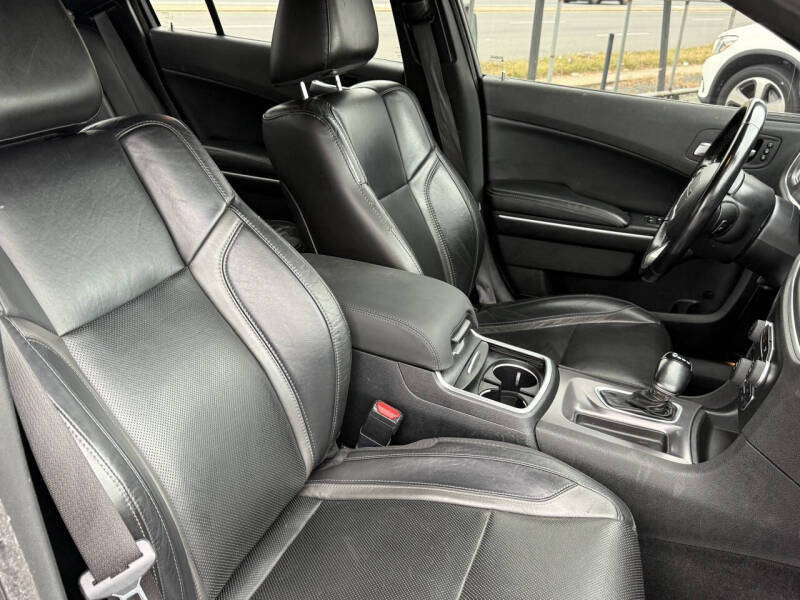 2021 Dodge Charger SXT