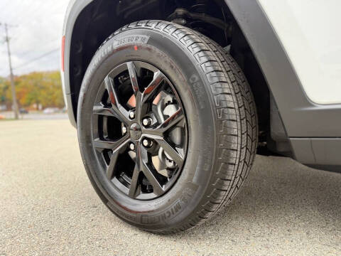 2025 Jeep Grand Cherokee Altitude X