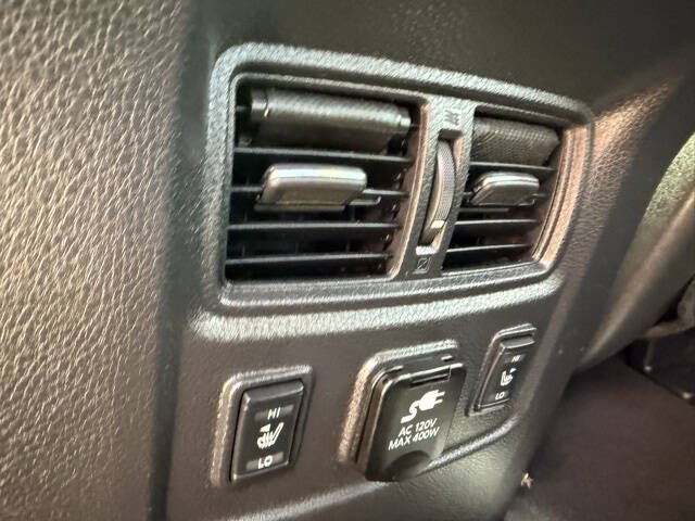 2017 Nissan Titan Platinum Reserve