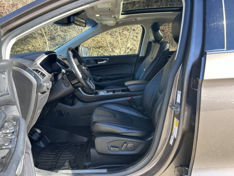 2019 Ford Edge Titanium