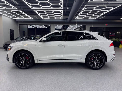 2020 Audi Q8 quattro Prestige 55 TFSI