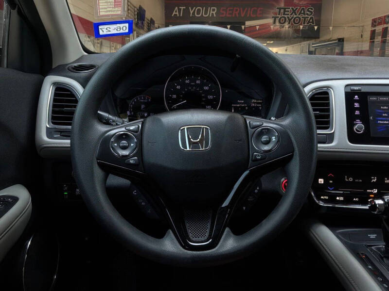 2022 Honda HR-V EX