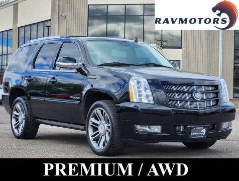 2013 Cadillac Escalade Premium