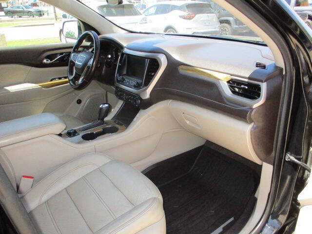 2019 GMC Acadia Denali