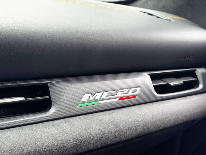 2022 Maserati MC20