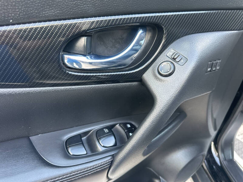 2018 Nissan Rogue SL