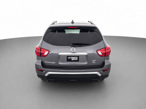 2019 Nissan Pathfinder SL