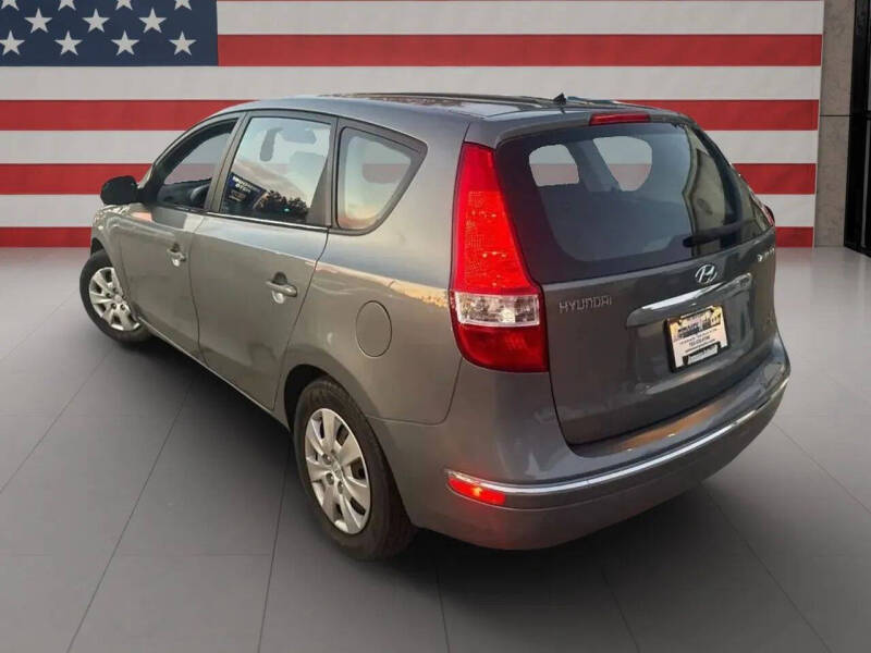 2010 Hyundai Elantra Touring GLS
