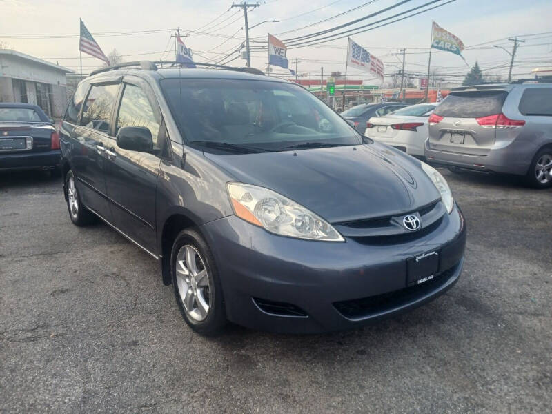 2010 Toyota Sienna for sale in Bethpage, NY
