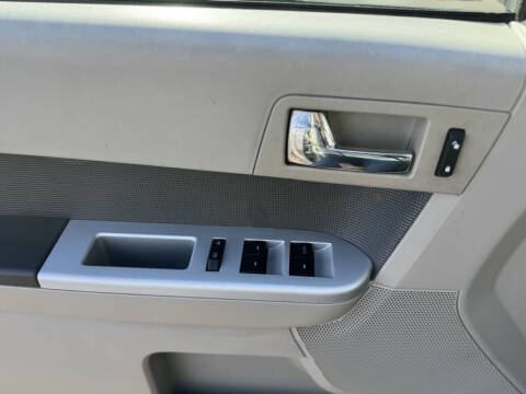 2010 Mercury Mariner V6