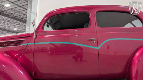1937 Ford Tudor