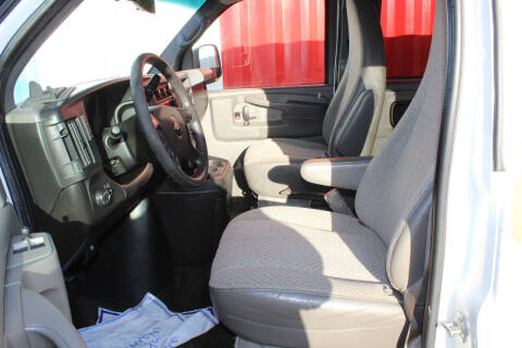 2011 Chevrolet Express LT 3500