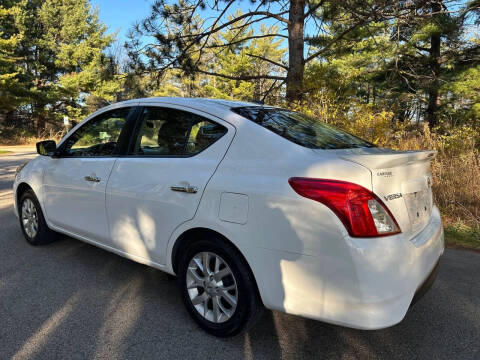 2018 Nissan Versa