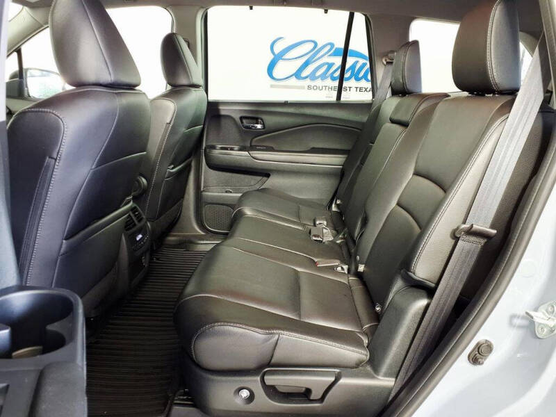 2022 Honda Pilot SE