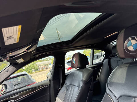 2018 BMW 5 Series 540i