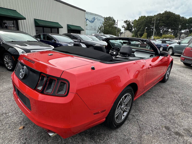 2013 Ford Mustang V6