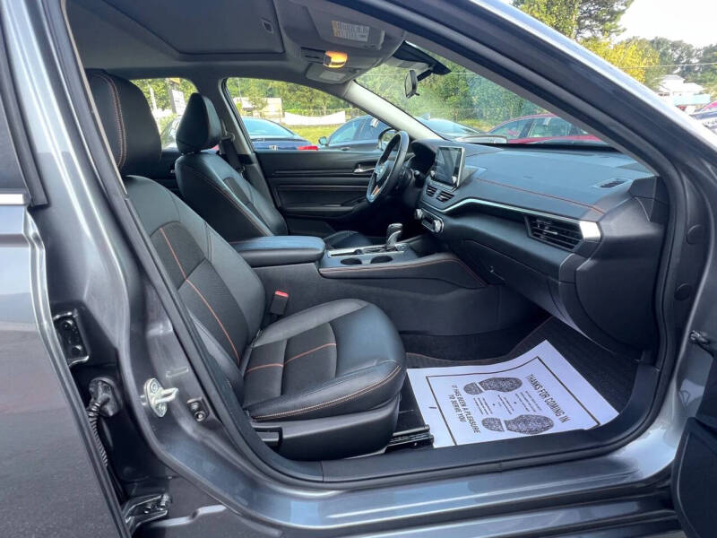 2020 Nissan Altima 2.5 SR