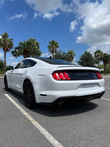 2020 Ford Mustang EcoBoost
