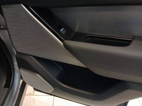 2022 Land Rover Range Rover Velar P250 R-Dynamic S