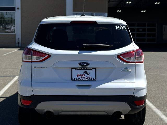 2015 Ford Escape SE