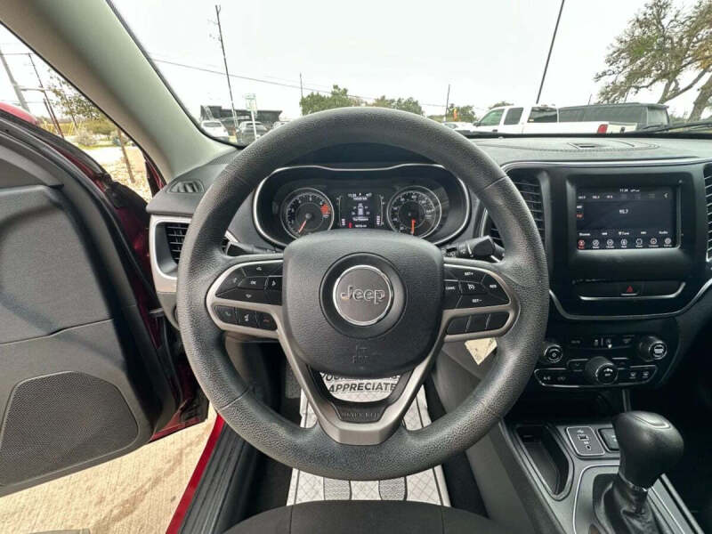 2019 Jeep Cherokee Latitude