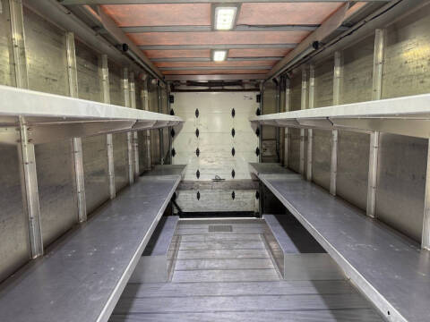 2020 Freightliner MT45 Chassis