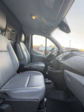 2017 Ford Transit 150