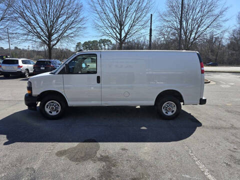 2022 GMC Savana 2500