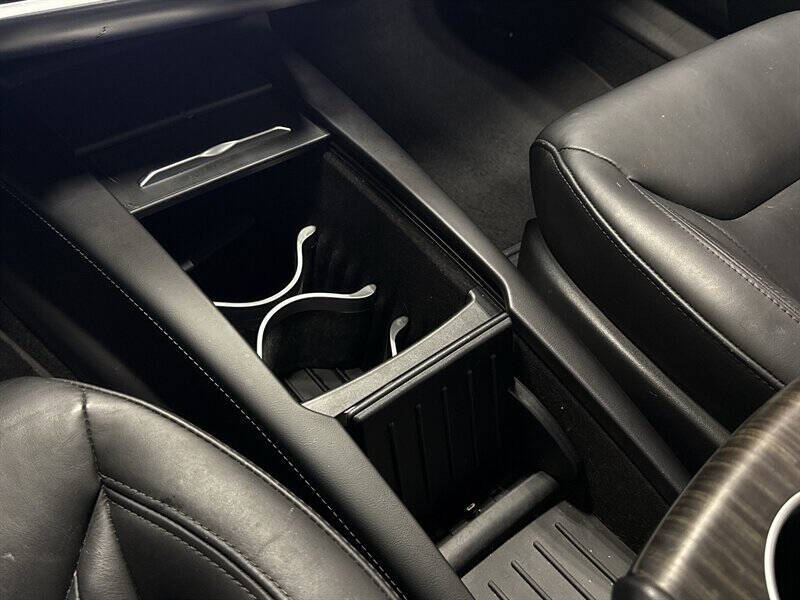 2016 Tesla Model S 75D