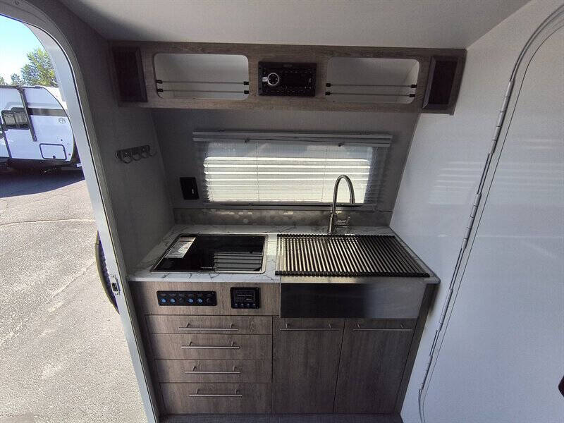 2024 inTech Trailers Dawn