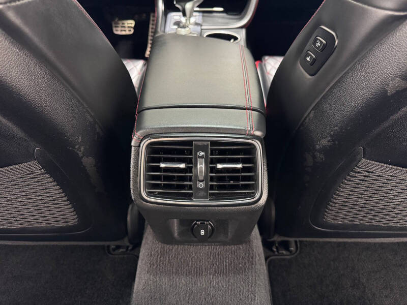 2019 Genesis G70 3.3T Advanced