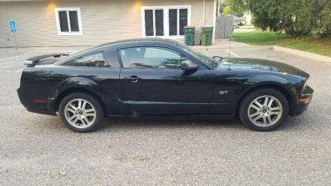 2005 Ford Mustang GT Premium