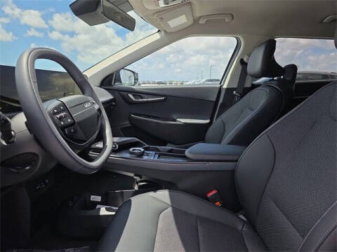 2025 Kia EV6 Light Long Range