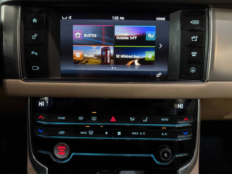 2017 Jaguar XF 35t Prestige