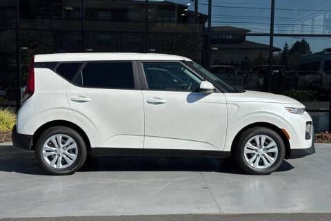 2022 Kia Soul LX