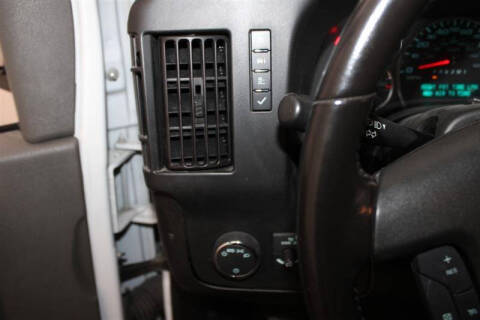 2023 Chevrolet Express 2500