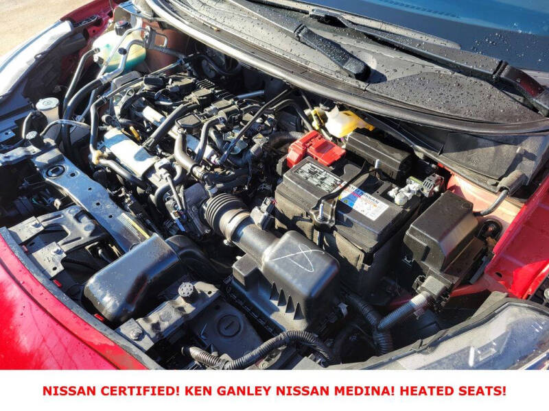 2023 Nissan Versa SR