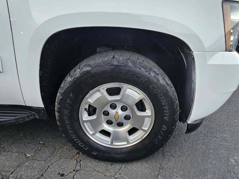 2012 Chevrolet Suburban LT