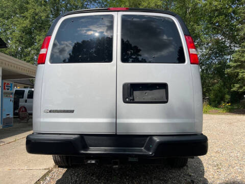 2020 Chevrolet Express LS 3500