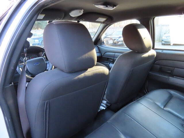 2011 Ford Crown Victoria