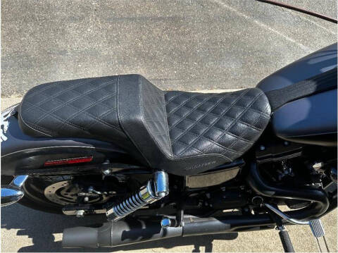 2017 Harley-Davidson FXDB103 / Dyna Street Bob