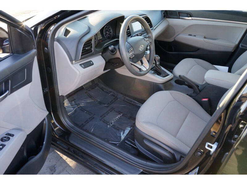 2019 Hyundai Elantra