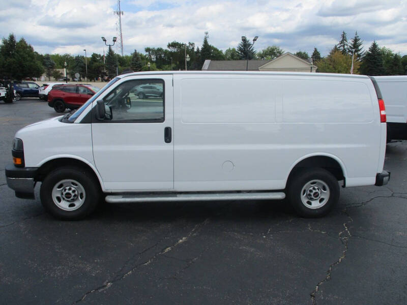 2024 GMC Savana 2500