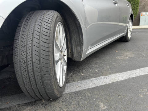 2015 Toyota Avalon Limited