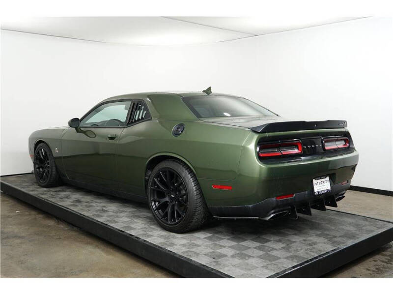2020 Dodge Challenger