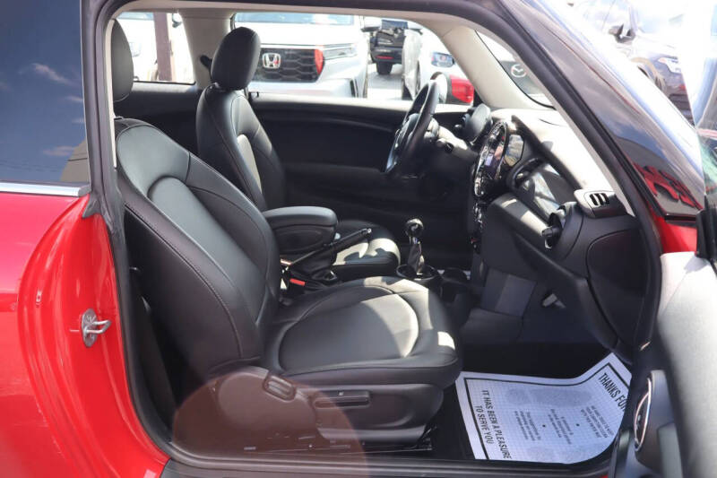 2022 MINI Hardtop 2 Door