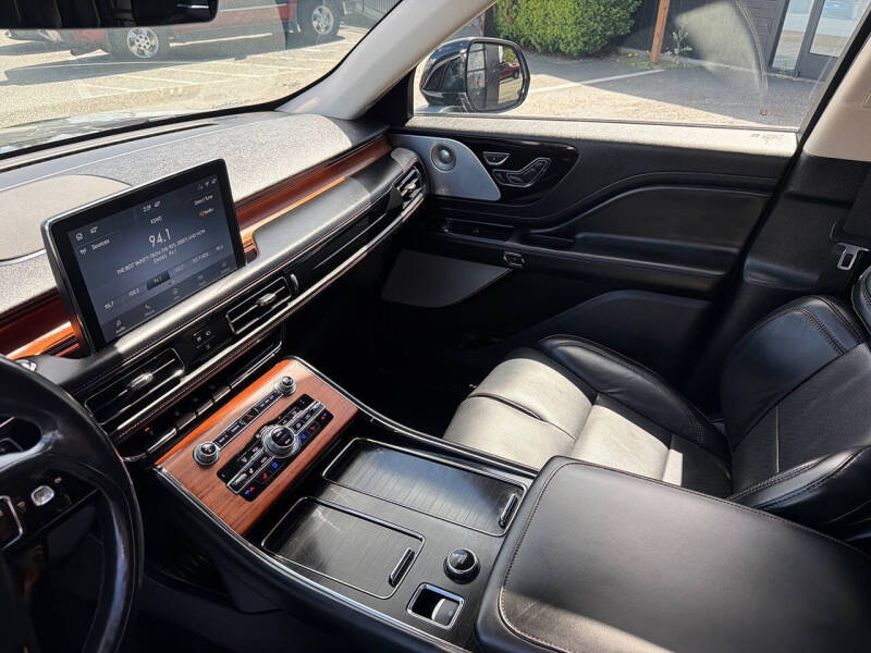 2020 Lincoln Aviator Reserve