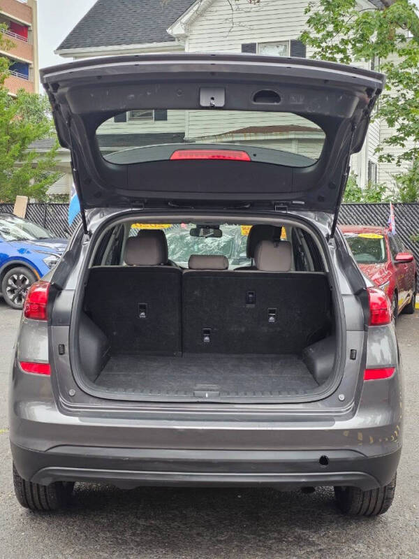 2020 Hyundai Tucson SE